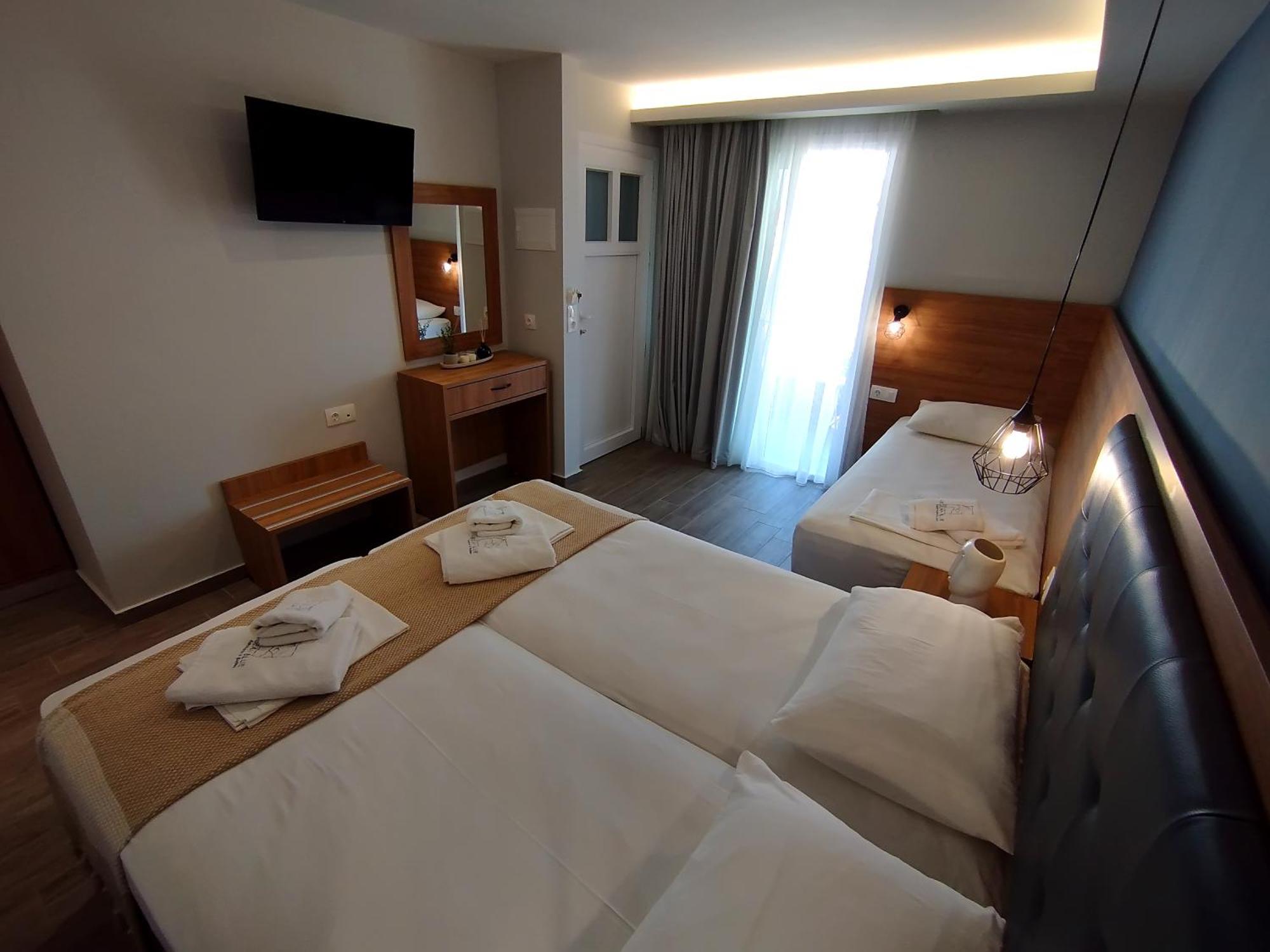 Aegean Blue Apartments & Suites Leptokarya  Esterno foto